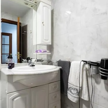 Piso Moderno Completo 2 Daire *