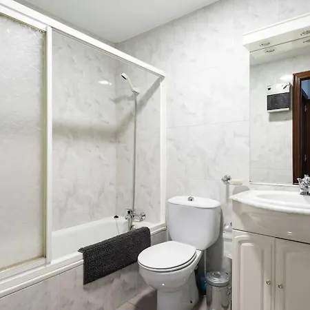 Piso Moderno Completo 2 公寓