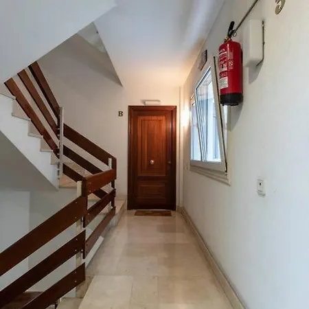 Piso Moderno Completo 2 Daire